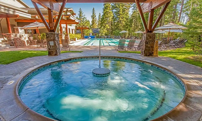 Truckee Apartment | Only Northstar Village adjoining ski-in/out condos