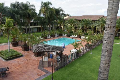 Ontario Hotel | Ontario Airport Inn