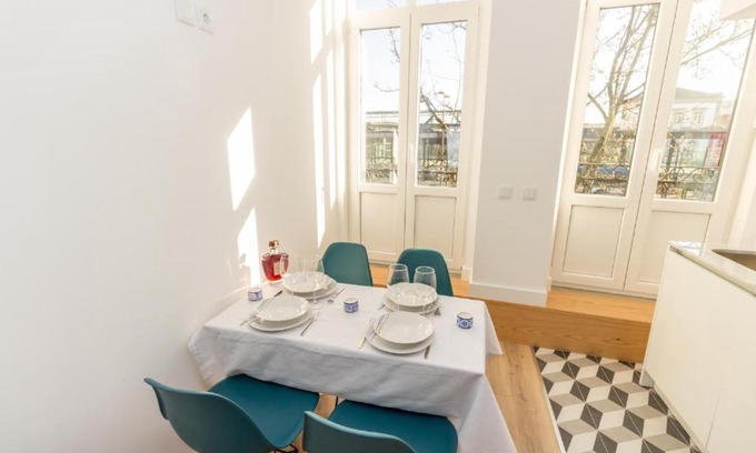 Campanha Apartment | Oporto Modern Apartments - Campanha Train Station