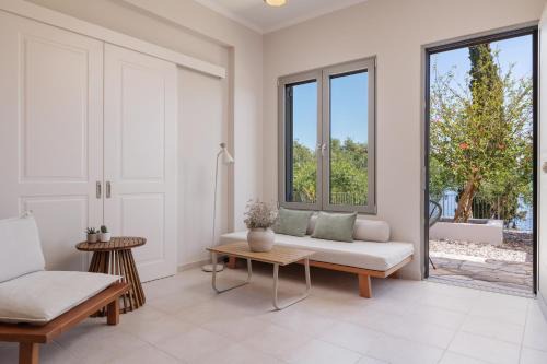 Dafnata House | OPSTANTE Corfu