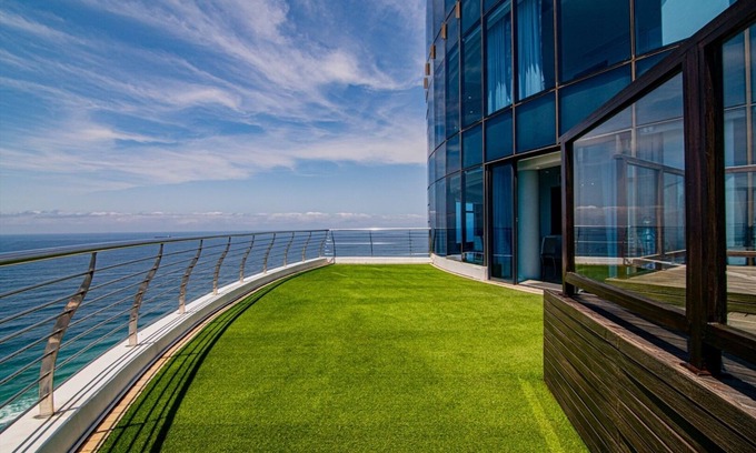 Umhlanga Apartment | Opulent Multi-Level Pearls of Umhlanga Penthouse