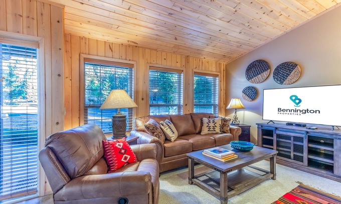 Deer Park House | OREG40 - Sunriver Vacation Home | Pet & Family Friendly with A/C