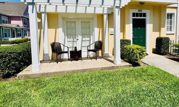 Kissimmee House | Orlando Getaway! Near Disney & MCO Airport, resort style with hot tub and pool!