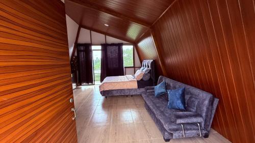 Sevilla Other | Orquídea