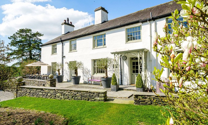 Windermere House | Orrest Head House, a majestic Lakeland property a moments walk from Windermere village.
