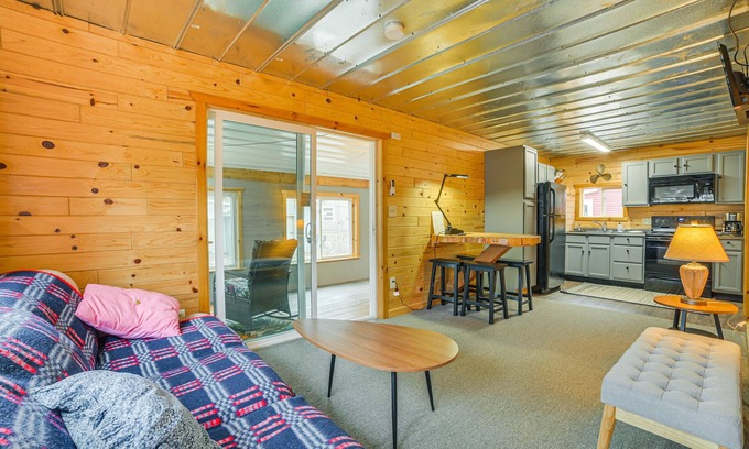 Oscoda Cabin | Oscoda Cabin w/Charcoal Grill: Walk to Lake Huron