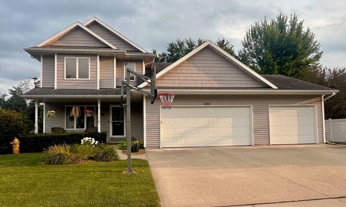 Oshkosh House | Oshkosh EAA AirVenture Rental