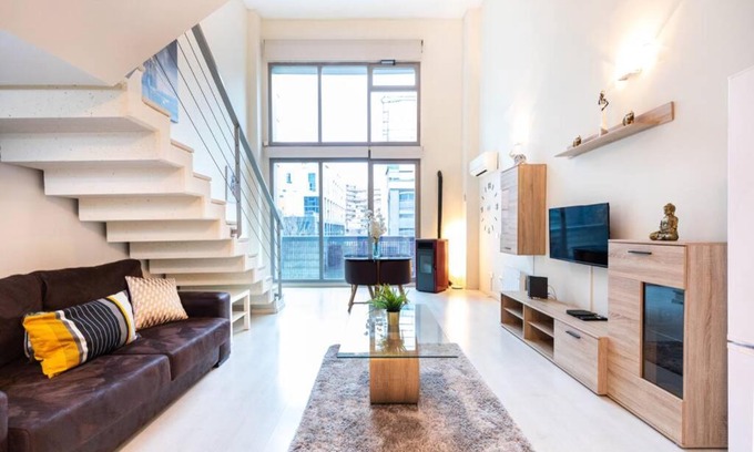 Hortaleza Apartment | Oshun Sanchinarro LOFTS & MIDSTAY