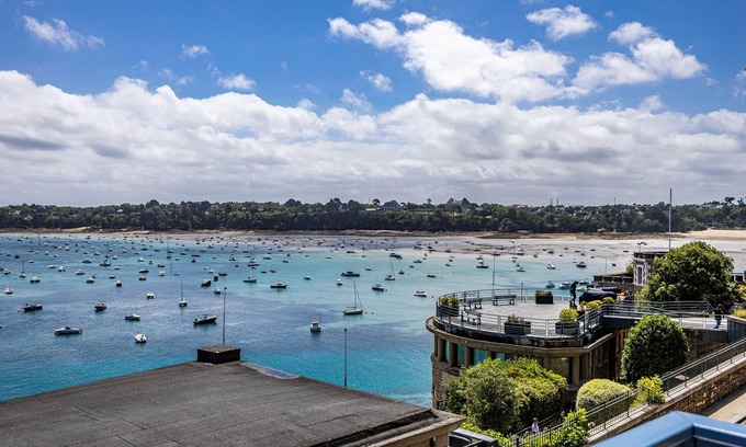 Saint-Igneuc Apartment | Osiris - Magnifique appt vue mer avec rooftop