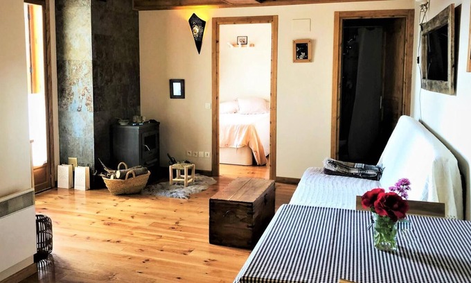 Osseja Apartment | Osseja VII - One Bedroom Apartment, Sleeps 4