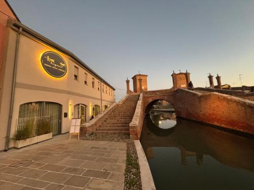 Comacchio Bed & Breakfast | Osteria Tripunt