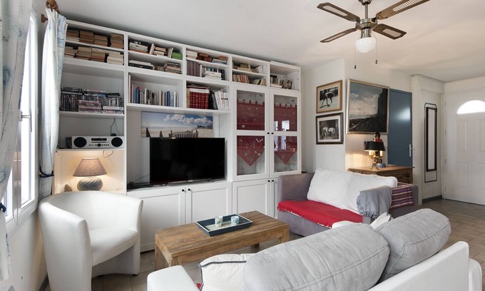 Rivedoux-Plage House | OSTREANE-in-Ré * 2 steps from the beach, open all year round.