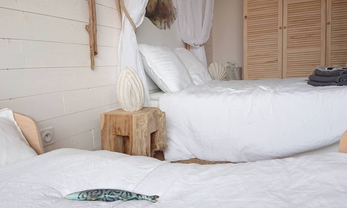 Saint-Jean-de-Monts Condo | Our islands : 52ème Parallèle - 200m Beach