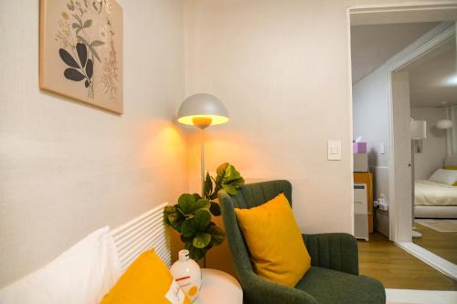 Sungin-dong Apartment | Our Stay