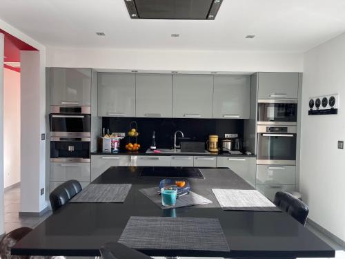 Bormes-Les-Mimosas Apartment | Oustaou di Ercole