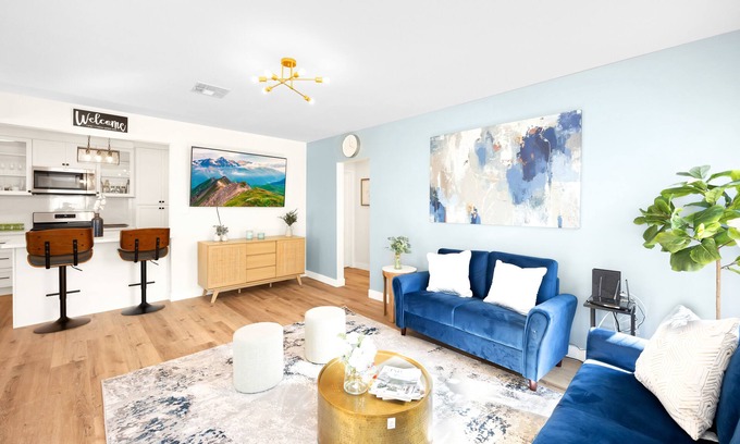 Lennox House | Outstanding Pool House Next to SOFI/Intuit Dome