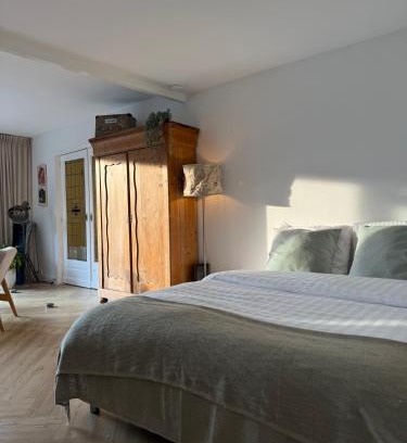 Hindeloopen House | Overnachten aan het IJsselmeer