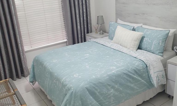 Berea Apartment | Overport Durban Halaal Accommodation 2V "No Alcohol Strictly Halaal No Parties" Entire Luxury Apartment, 2 Bedroom, 4 Sleeper, Self Catering, 300m from Musjid Al Hilaal