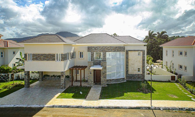 Puerto Plata Villa | Owner-Rented Contemporary All-Inclusive Tropical Villa