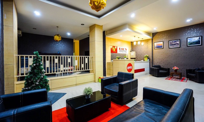 Manado City Centre Hotel | OYO 1769 Rid's Hotel
