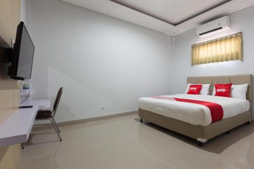 Teuku Umar Hotel | OYO 1949 Vrindavan Residence