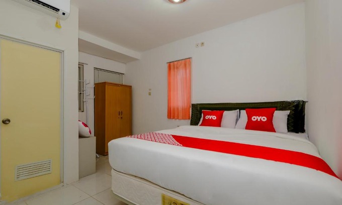 Mataram Hotel | OYO 2499 Penginapan Ratu Emas Syariah