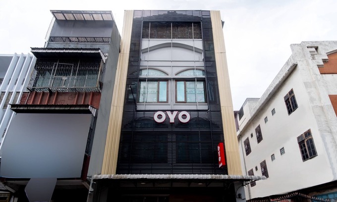 Medan Hotel | OYO 3159 Festive Inn