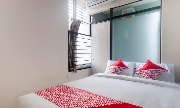 Tangerang Hotel | OYO 3216 Ellegan Residence