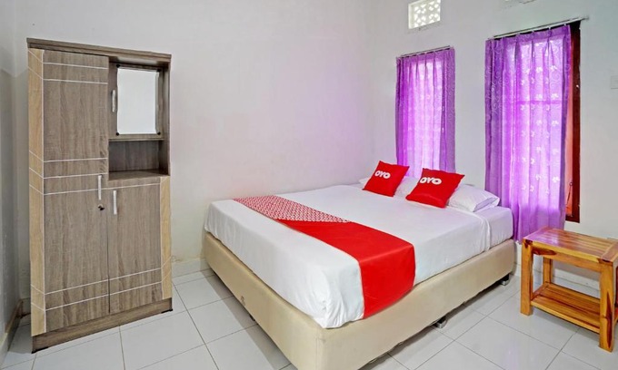 Mumbul Hotel | OYO 90860 Tunjung Sari 8