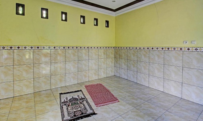 Watulimo Hotel | OYO 91177 Desa Wisata Duren Sari