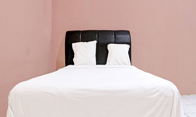 Kupang Hotel | OYO 91416 Puri 88 HomestayNearNostalgia Park