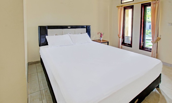 Mataram Hotel | OYO 91881 Aratha Homestay