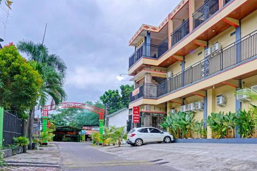 Madiun Hotel | OYO 92007 Mutiara Serayu Syariah