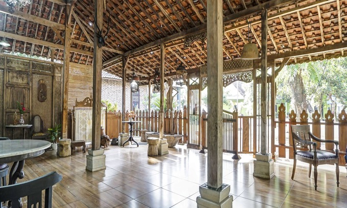 Bejijong Hotel | OYO Homes 90948 Desa Wisata Kampung Majapahit