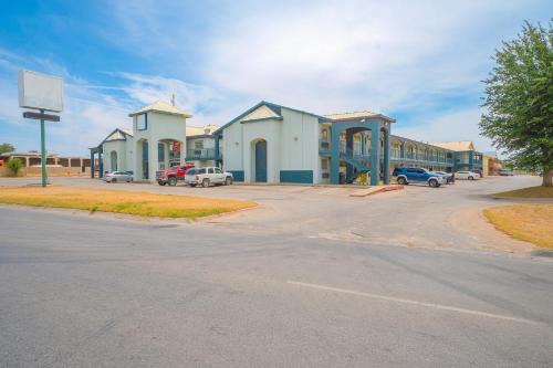 Midland Hotel | OYO Hotel Midland
