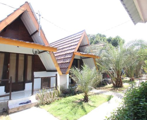 Tanjung Hotel | OYO Life 93125 Kos Bale Lumbung Syariah