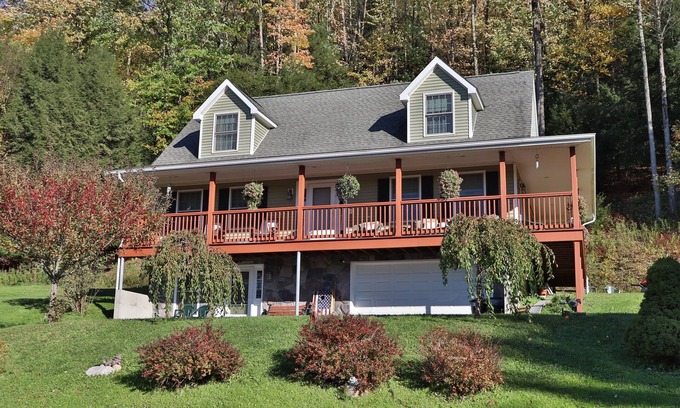 Cooperstown House | Pagey's Place - Peaceful country setting, fire pit, Foosball, amazing views