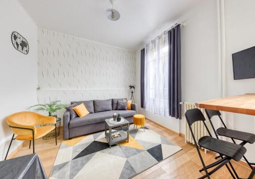 Arcueil Apartment | Paisible I Paris I Métro 10 min I RER B 7 min, Orly - Genius