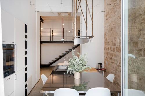 Old Town Apartment | Palazzo D'Amelj Elegant Modern Loft
