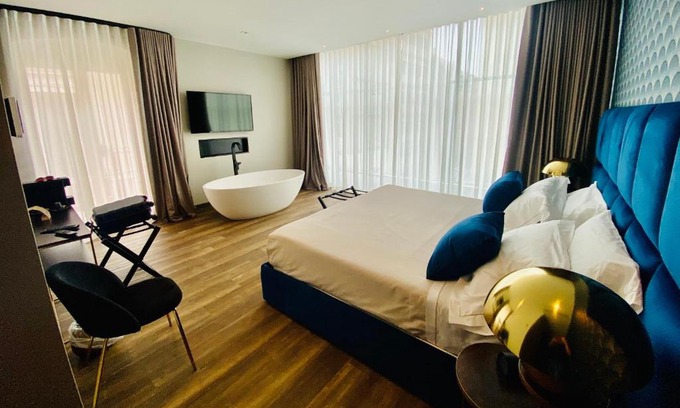 Bari City Centre Hotel | Palazzo Gatto Bianco