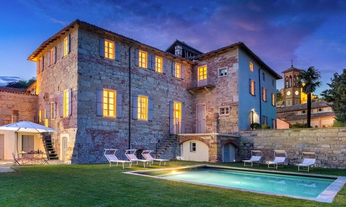 Ottiglio Villa | Palazzo Pozzo Bonelli 14, Emma Villas