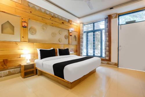 Mussoorie Resort | Palette Bhatta Falls