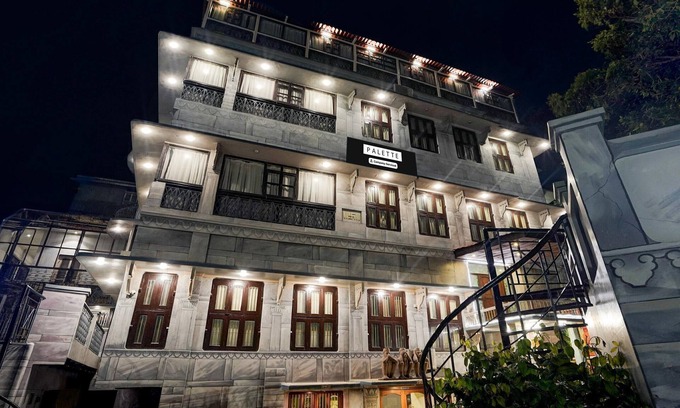 Varanasi House | Palette Heritage Scindia Ghat