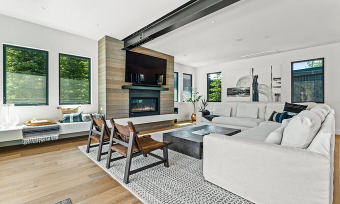 Olympic Valley House | Palisades Resort Home w/hot tub and shuttle