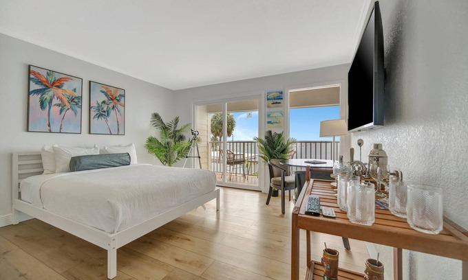 Rocky Point Condo | Palm Court, a Bayview 2 Bed Suite, & Heated Pool!