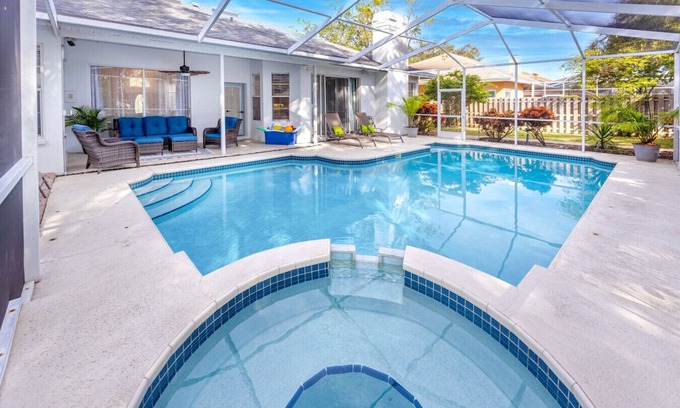Pipers Meadow House | Palm Harbor Paradise