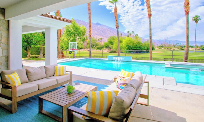Palm Springs House | Palm Springs Retreat w/Heated Pool & Spa