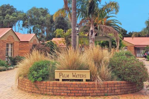 Inverloch House | Palm Waters 4 - Wi-Fi & Linen Included