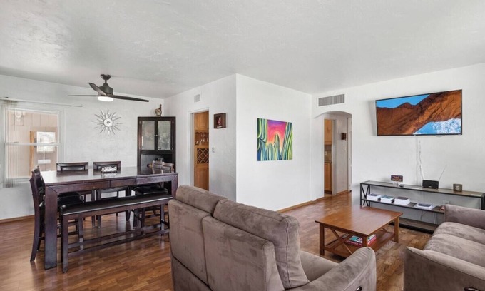 Camelback East House | Palmera Place Uptown Phoenix