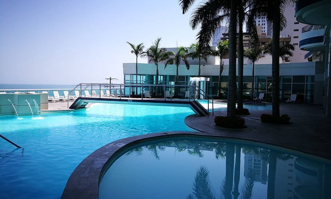 Bocagrande Apartment | Palmetto Penthouse Deluxe Beautiful View and Sunset Floor 39